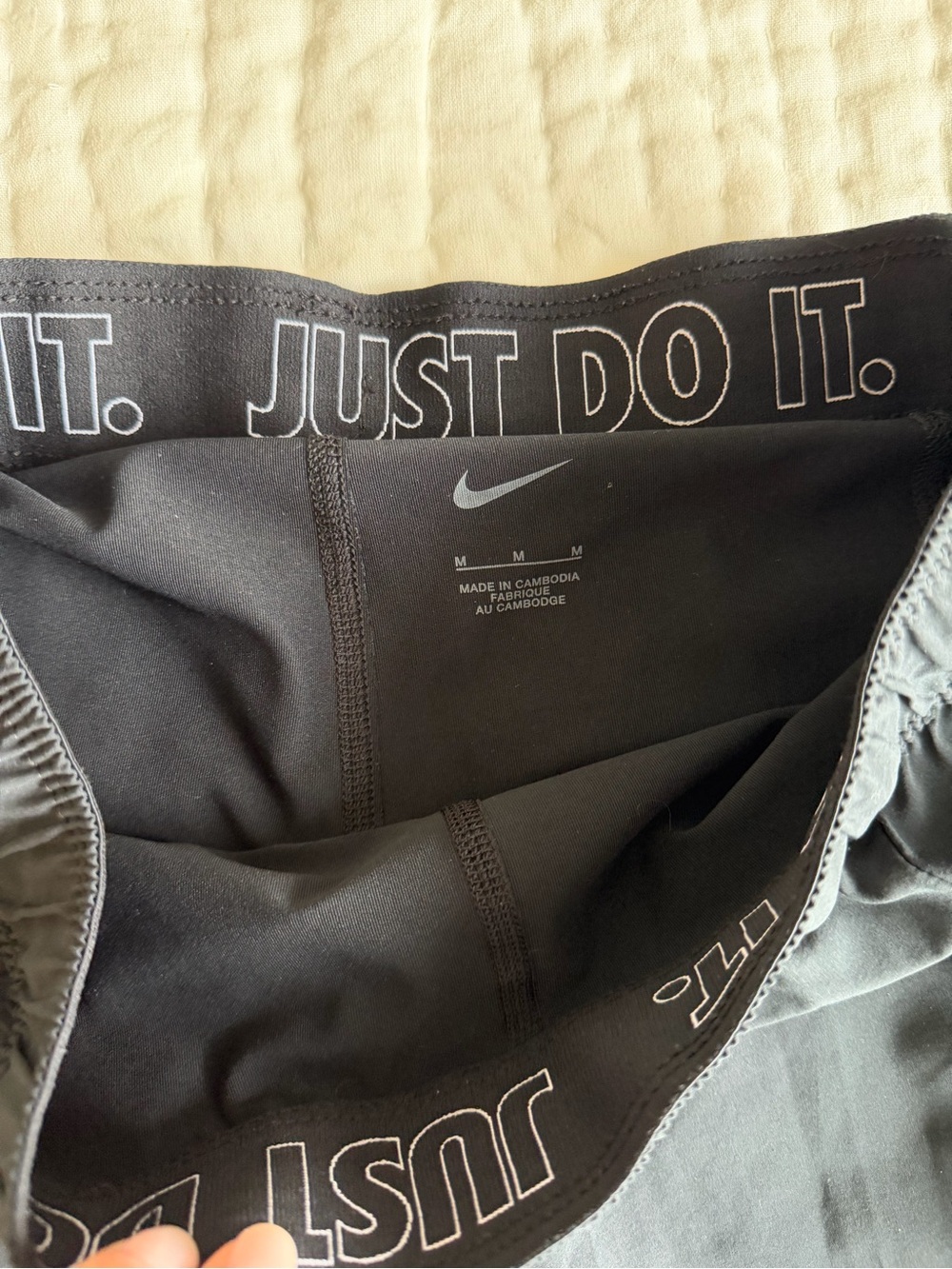Nike Black Athletic Running Shorts built in Compression - Picture 6 of 6